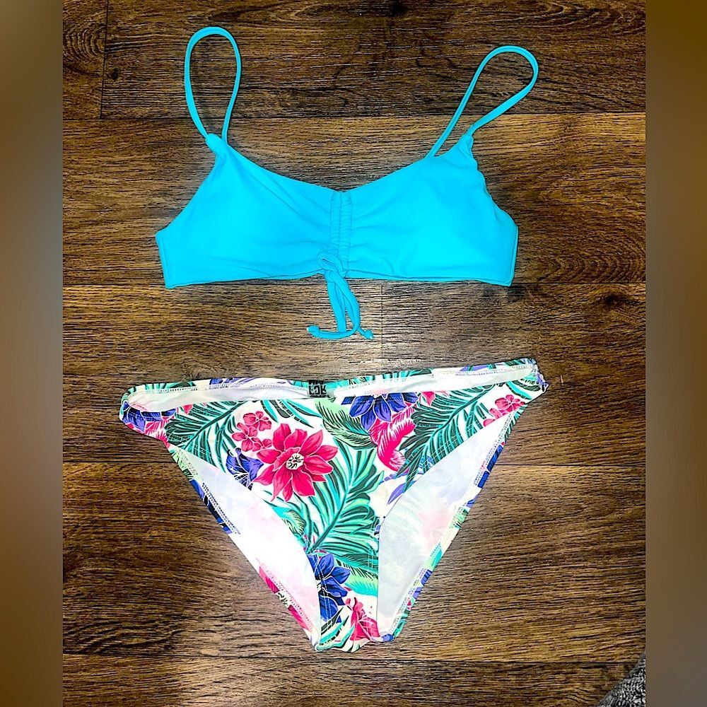 California/ forever 21 swim bikini top Size S bottoms size Large